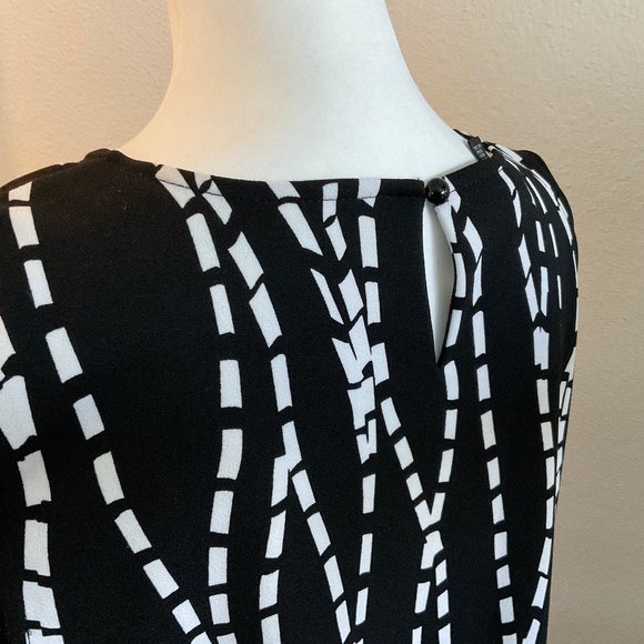 ALFANI Sleeveless Top Black & White Size Extra Large NWOT - Picture 9 of 9